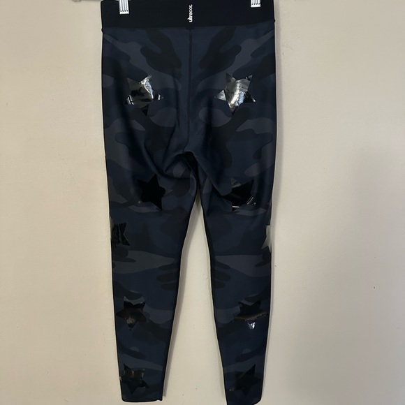 Ultracor Knockout Camo Star Leggings! Smokey Blue / Black Color - Picture 5 of 9